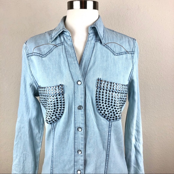 RD Light Wash Denim Long Sleeve Snap Button Top - Picture 2 of 8